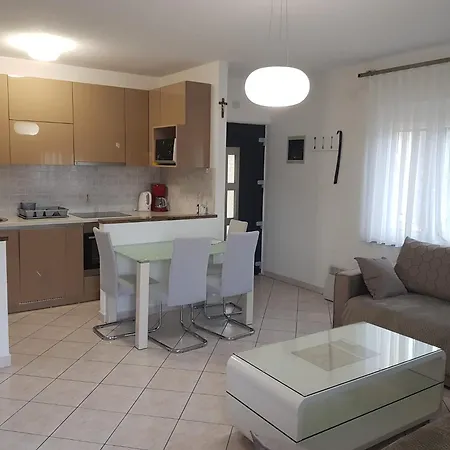 Apartment Zarko Vrsar Exterior photo